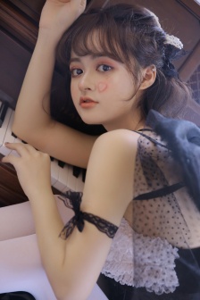 女士遮阴小内搭图片大全大图